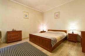 Nadezhda Apartment on Nauryzbay Batyra 37/1